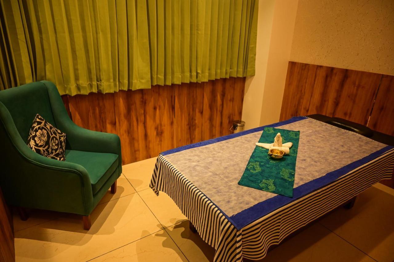 Emerald Clarks Inn Suites Mysore Luaran gambar